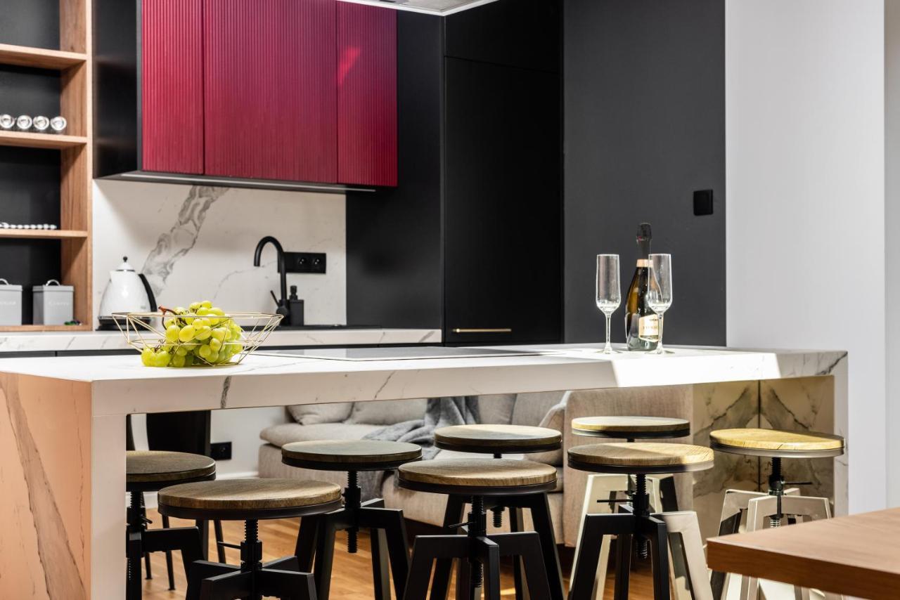 Riverside Premium Class Apartment - By Upstairs Krasków Εξωτερικό φωτογραφία