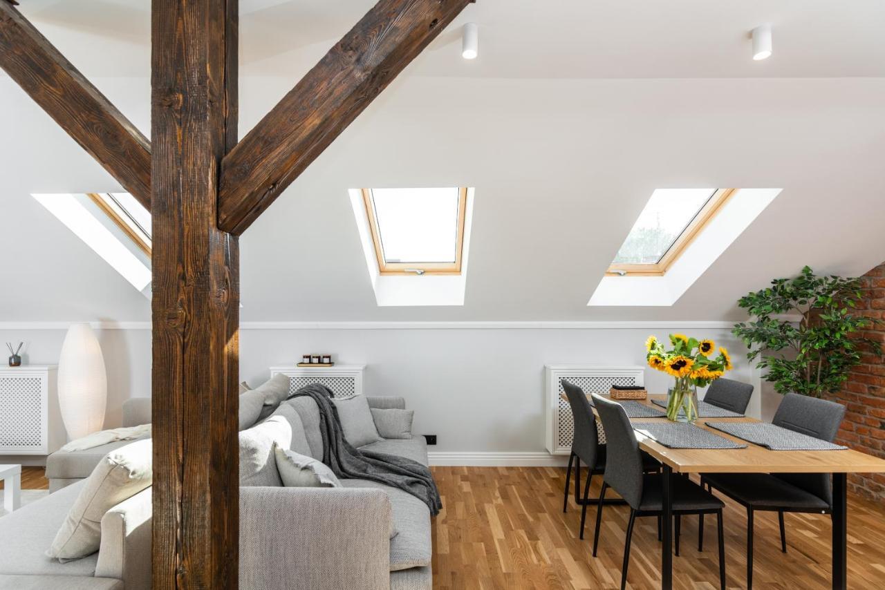 Riverside Premium Class Apartment - By Upstairs Krasków Εξωτερικό φωτογραφία